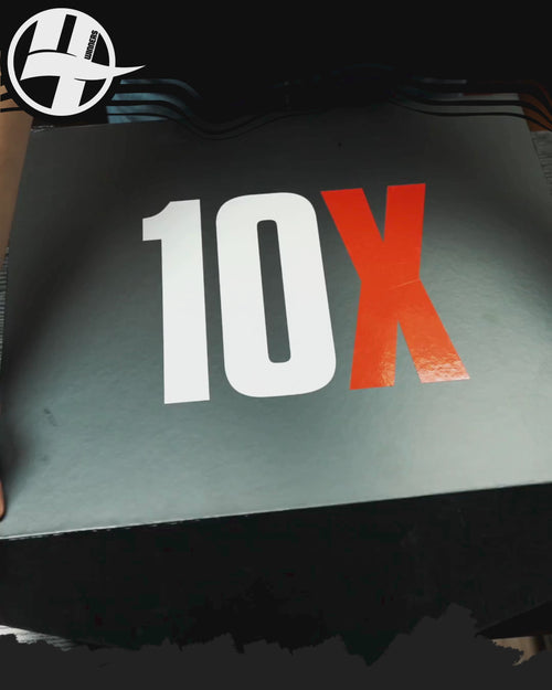 10X unboxing video of the 4Winners custom portfolio gift box